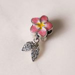Bedel bloem Plumeria zilver roze emaille EIP08-01-00171 8720514751442